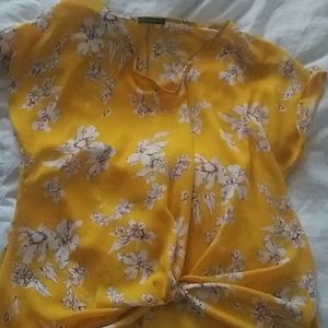 Flowy yellow shirt
